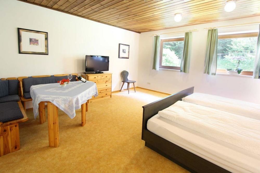 Baerenwirt Apartment Mittenwald Ngoại thất bức ảnh